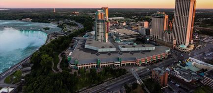 Hilton Niagara Falls Fallsview Exterior