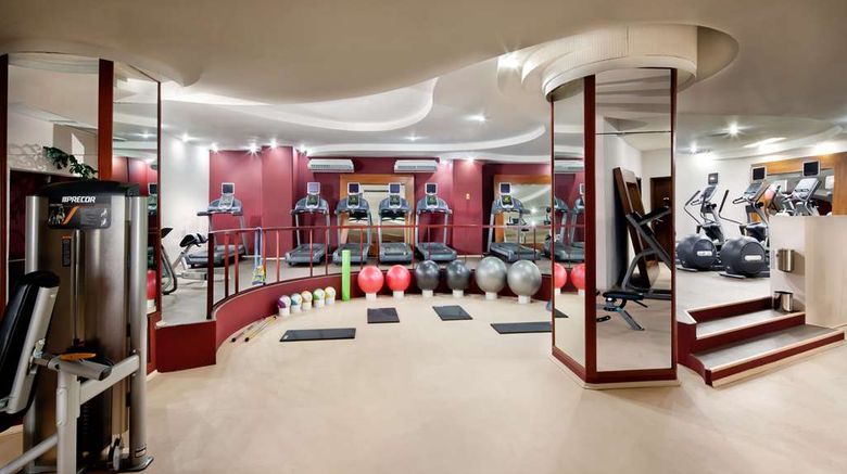 <b>Hilton Yaounde Health</b>. Images powered by <a href="https://iceportal.shijigroup.com/" title="IcePortal" target="_blank">IcePortal</a>.