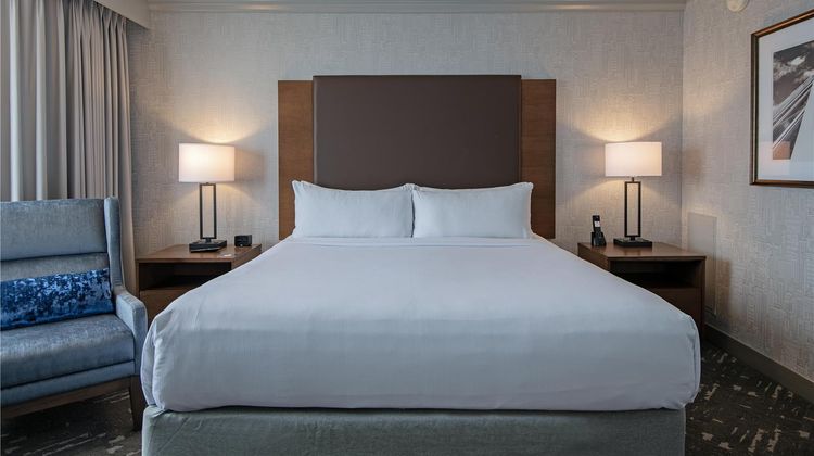 Doubletree by Hilton West Edmonton Room
