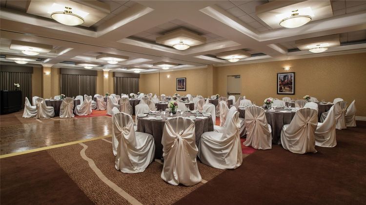 Hilton Garden Inn West Edmonton Meeting
