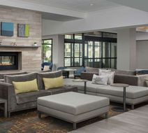 Hilton Garden Inn Yakima Lobby