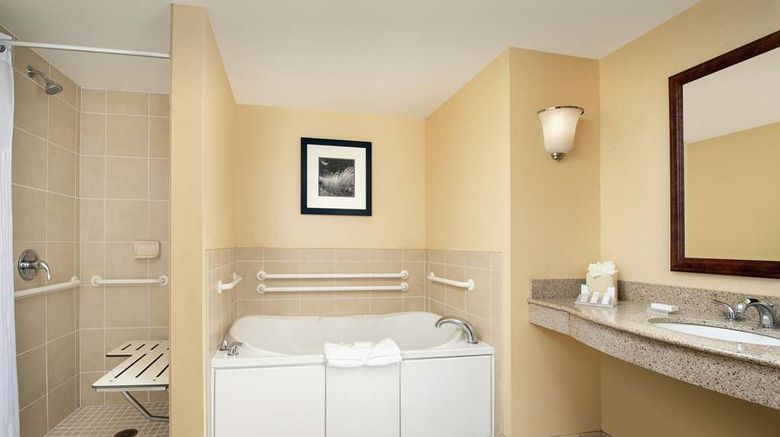 <b>Hilton Garden Inn Yakima Room</b>. Images powered by <a href="https://iceportal.shijigroup.com/" title="IcePortal" target="_blank">IcePortal</a>.