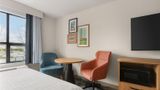 <b>Hampton Inn & Suites Surrey Room</b>. Images powered by <a href="https://iceportal.shijigroup.com/" title="IcePortal" target="_blank">IcePortal</a>.