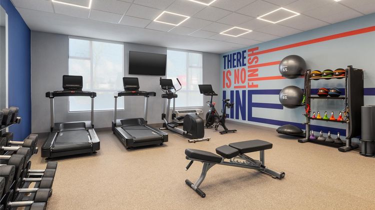Hampton Inn & Suites Surrey Health
