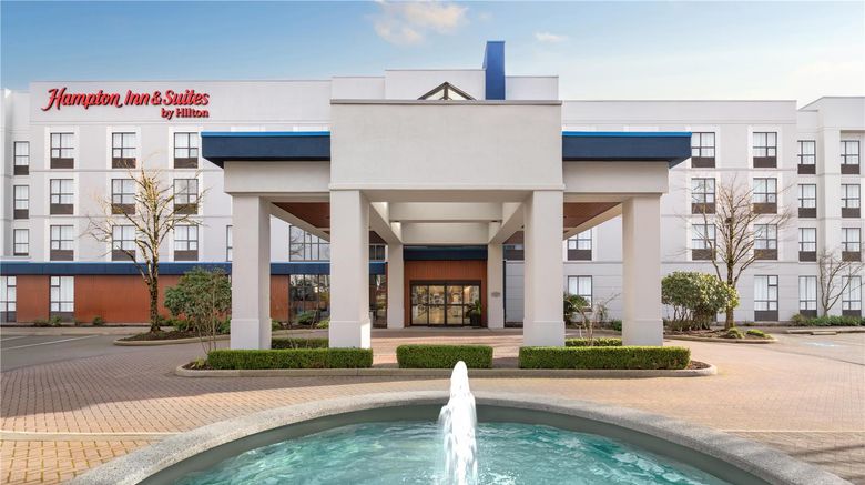 <b>Hampton Inn & Suites Surrey Exterior</b>. Images powered by <a href="https://iceportal.shijigroup.com/" title="IcePortal" target="_blank">IcePortal</a>.