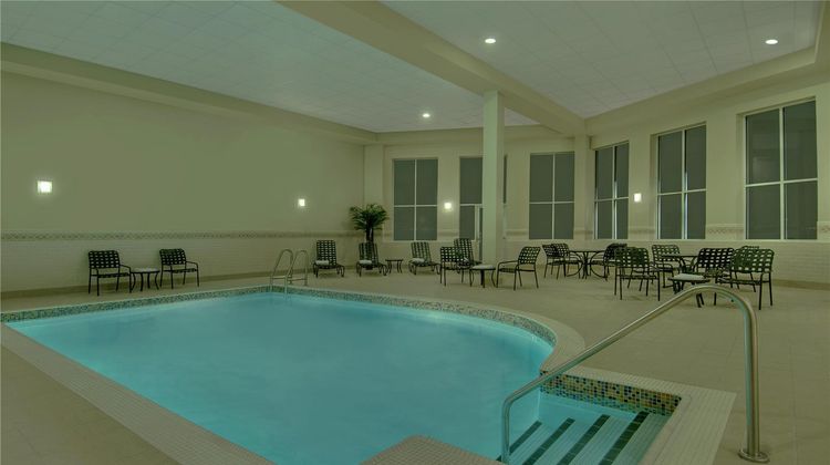 Hilton Garden Inn Ottawa Airport Pool