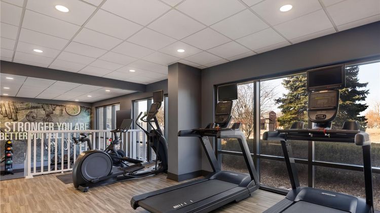 Hampton Inn & Suites Windsor Health