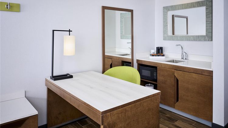 Hampton Inn & Suites Windsor Other