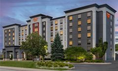 Hampton Inn & Suites Windsor