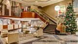 DoubleTree by Hilton Toronto Downtown Lobby