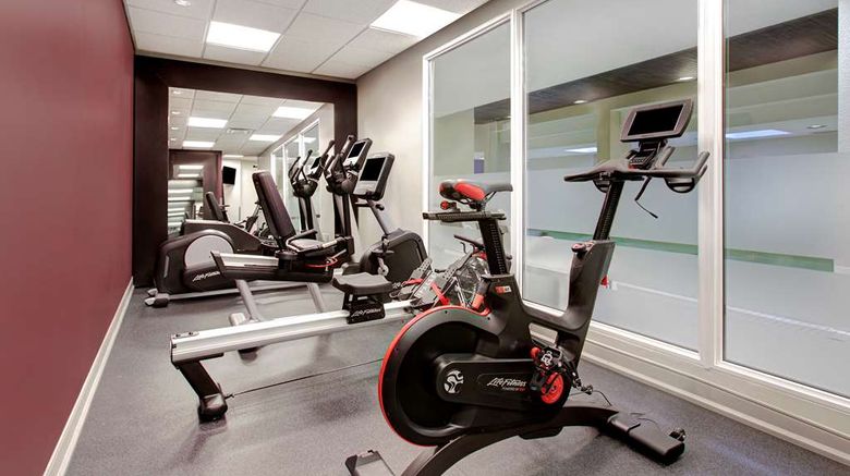 <b>DoubleTree by Hilton Toronto Downtown Health</b>. Images powered by <a href="https://iceportal.shijigroup.com/" title="IcePortal" target="_blank">IcePortal</a>.