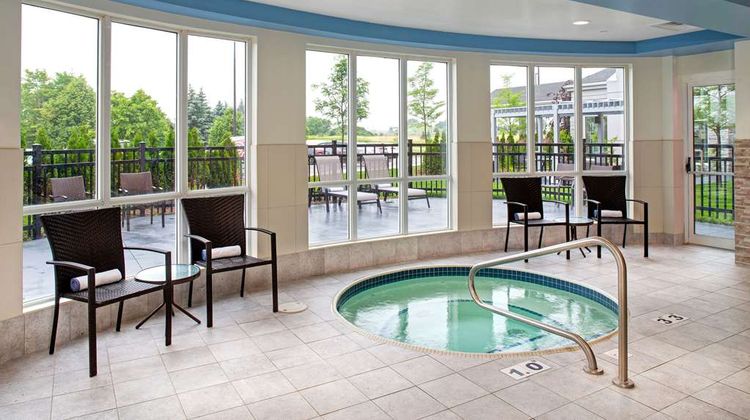Hilton Garden Inn Toronto Oakville Pool