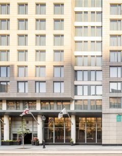 Embassy Suites Montreal by Hilton