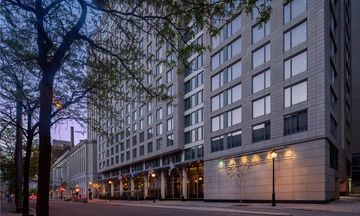 Embassy Suites Montreal by Hilton