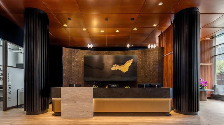 Embassy Suites Montreal by Hilton Lobby