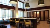 <b>Hampton Inn & Suites Laval Lobby</b>. Images powered by <a href="https://iceportal.shijigroup.com/" title="IcePortal" target="_blank">IcePortal</a>.