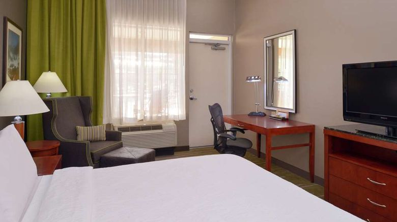 <b>Hilton Garden Inn Yuma/Pivot Point Room</b>. Images powered by <a href="https://iceportal.shijigroup.com/" title="IcePortal" target="_blank">IcePortal</a>.