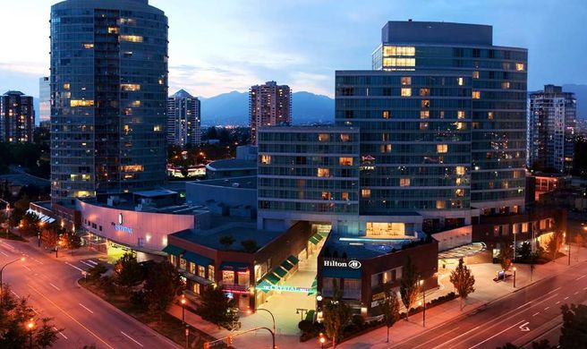 Hilton Vancouver Metrotown Exterior