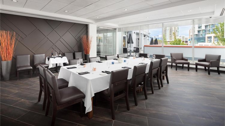Hilton Vancouver Metrotown Restaurant