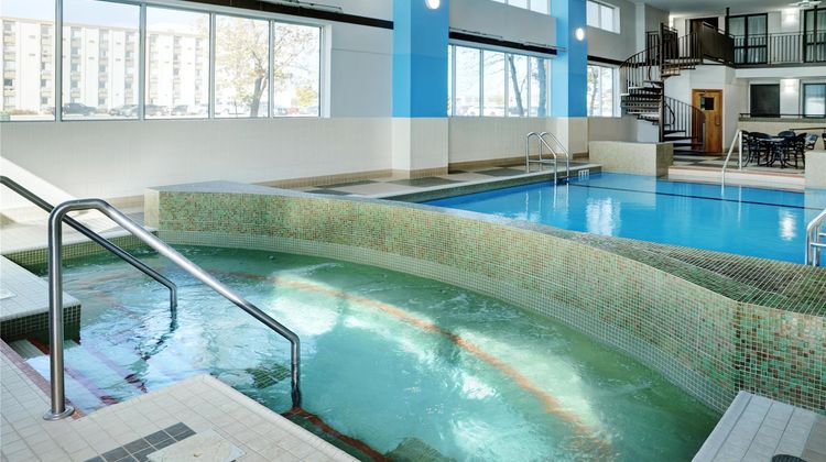 Hilton Winnipeg Airport Pool