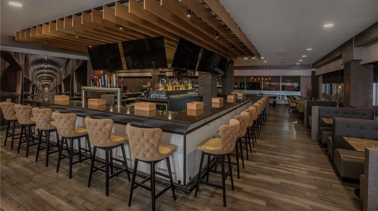 Hilton Winnipeg Airport Restaurant