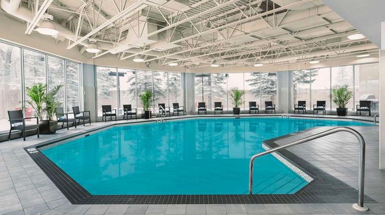 Hilton Garden Inn Calgary Airport Pool