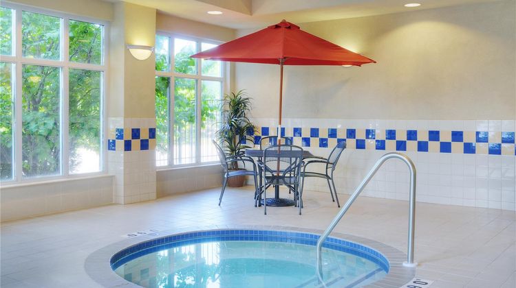 Hilton Garden Inn Toronto/Burlington Pool