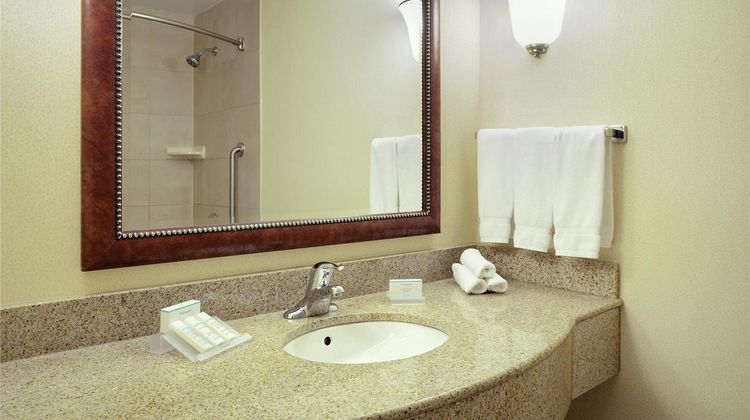 Hilton Garden Inn Toronto/Burlington Room