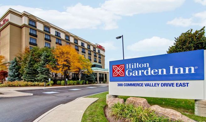 Hilton Garden Inn Toronto/Markham Exterior