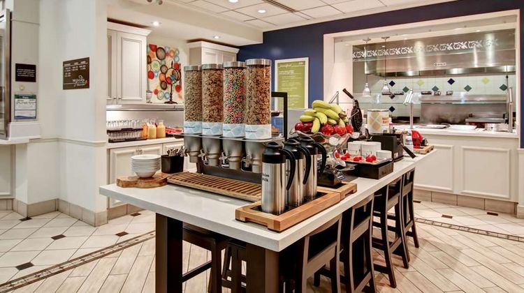 Hilton Garden Inn Toronto Mississauga Restaurant