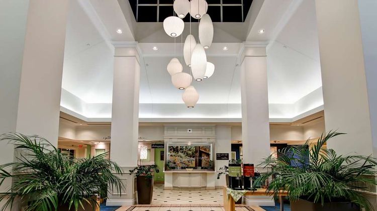 Hilton Garden Inn Toronto Mississauga Lobby
