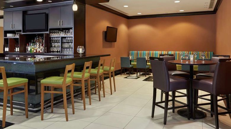 <b>Hilton Garden Inn Toronto Arpt West Restaurant</b>. Images powered by <a href="https://iceportal.shijigroup.com/" title="IcePortal" target="_blank">IcePortal</a>.