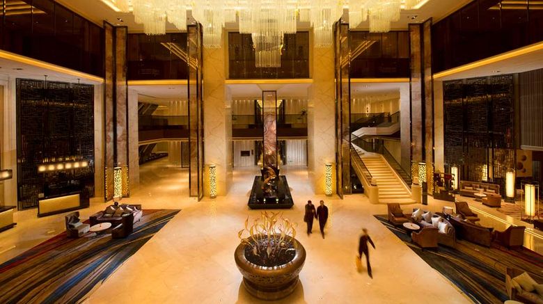 <b>Hilton Zhongshan Downtown Lobby</b>. Images powered by <a href="https://iceportal.shijigroup.com/" title="IcePortal" target="_blank">IcePortal</a>.