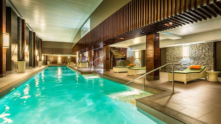 Hilton Queenstown Resort & Spa Pool