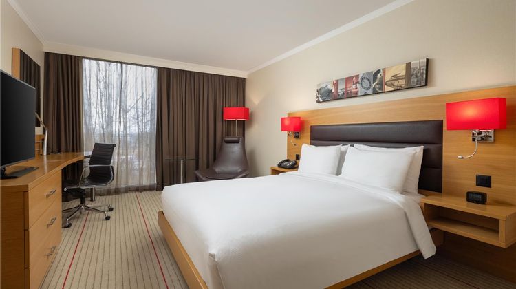 Hilton Zurich Airport Room