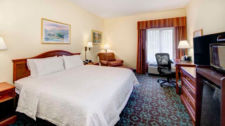 <b>Hampton Inn Spartanburg-North I-85 Room</b>. Images powered by <a href="https://iceportal.shijigroup.com/" title="IcePortal" target="_blank">IcePortal</a>.