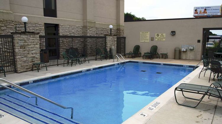 Spark by Hilton St. Louis Southwest Pool