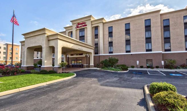 Hampton Inn & Suites Perrysburg Exterior