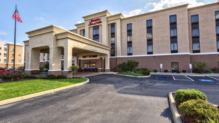 Hampton Inn & Suites Perrysburg Exterior