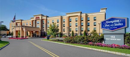 Hampton Inn & Suites, Robbinsville Exterior