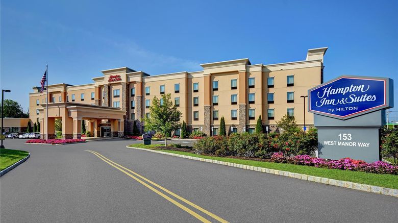 <b>Hampton Inn & Suites, Robbinsville Exterior</b>. Images powered by <a href="https://iceportal.shijigroup.com/" title="IcePortal" target="_blank">IcePortal</a>.