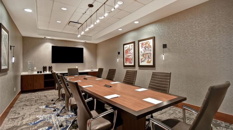 Embassy Suites Omaha Downtown Meeting