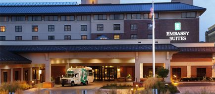 Embassy Suites Omaha Downtown Exterior