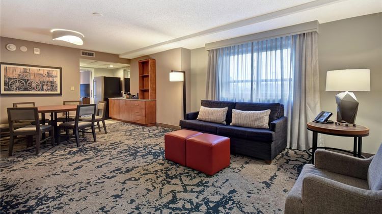 Embassy Suites Omaha Downtown Room