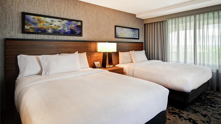 Embassy Suites Omaha Downtown Room
