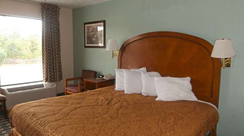<b>Americas Best Value Inn-Augusta/South Room</b>. Images powered by <a href="https://iceportal.shijigroup.com/" title="IcePortal" target="_blank">IcePortal</a>.
