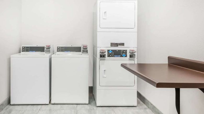 <b>Hawthorn Extended Stay by Wyndham Midland Other</b>. Images powered by <a href="https://iceportal.shijigroup.com/" title="IcePortal" target="_blank">IcePortal</a>.