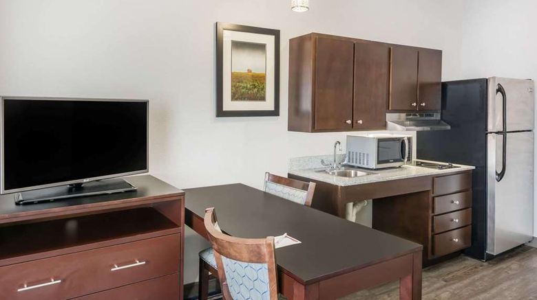 <b>Hawthorn Extended Stay by Wyndham Midland Suite</b>. Images powered by <a href="https://iceportal.shijigroup.com/" title="IcePortal" target="_blank">IcePortal</a>.