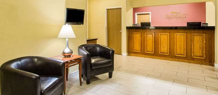 Baymont Inn & Suites Helena Lobby