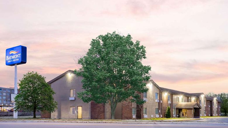 <b>Baymont Inn & Suites Beloit Exterior</b>. Images powered by <a href="https://iceportal.shijigroup.com/" title="IcePortal" target="_blank">IcePortal</a>.